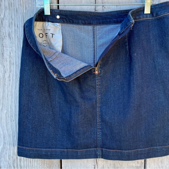 Ann Taylor LOFT basic navy cotton blend denim midi skirt pockets silver hardware - Picture 7 of 15